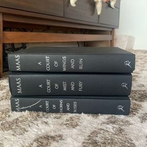 ACOTAR hardcover set